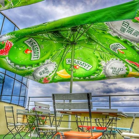 Hotel Afrodita -Vălenii de Munte Exteriör bild
